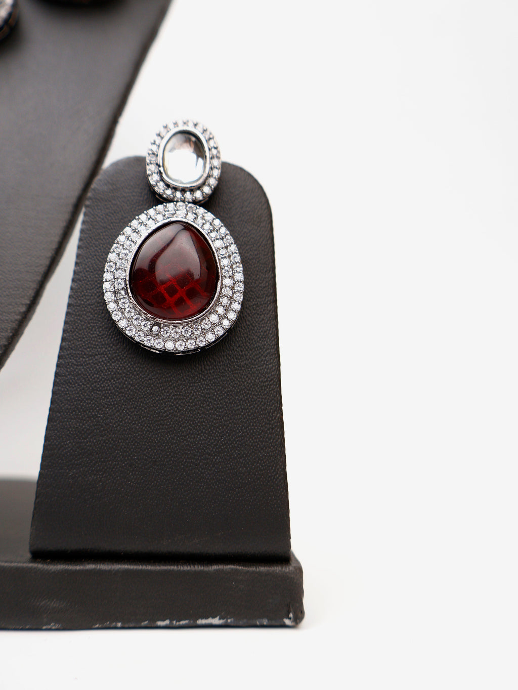 Pyrope Garnet Stone Reverse AD High Quality Necklace Set